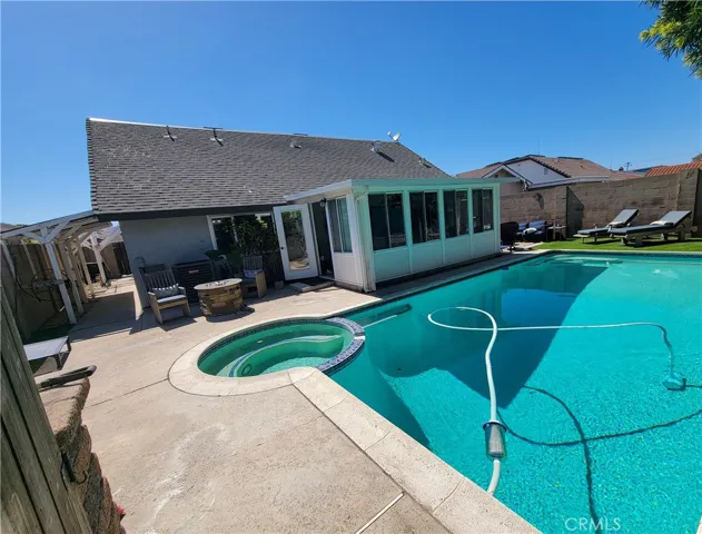 Backyard/pool
