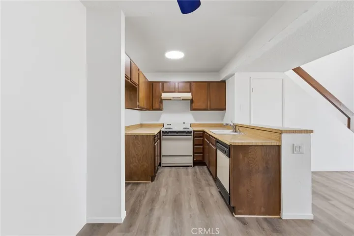 Kitchen/ Living room
