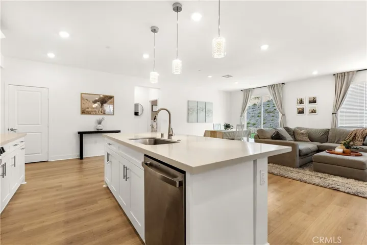 33134 Celadon Avenue, Winchester, California 92596