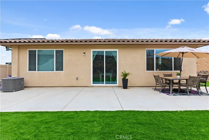 33134 Celadon Avenue, Winchester, California 92596