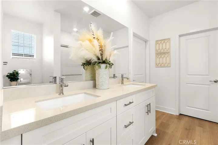 33134 Celadon Avenue, Winchester, California 92596