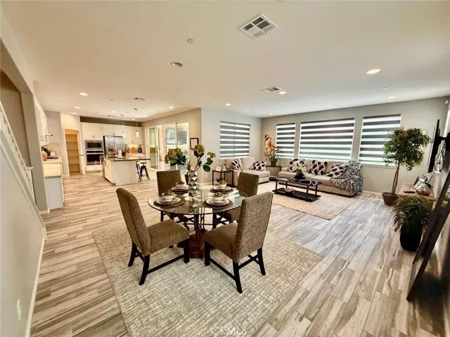 2808 Via Verona, Corona, California 92881