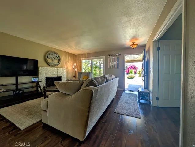 545 Mikalor, San Bernardino, California 92410
