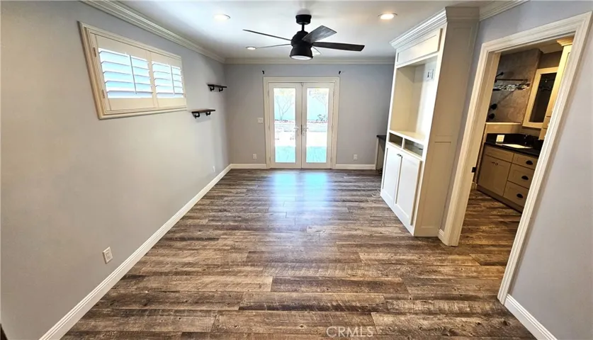 1124 W Woodcrest Avenue, Fullerton, California 92833