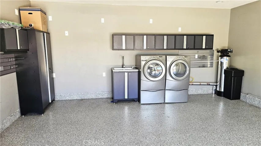 1124 W Woodcrest Avenue, Fullerton, California 92833