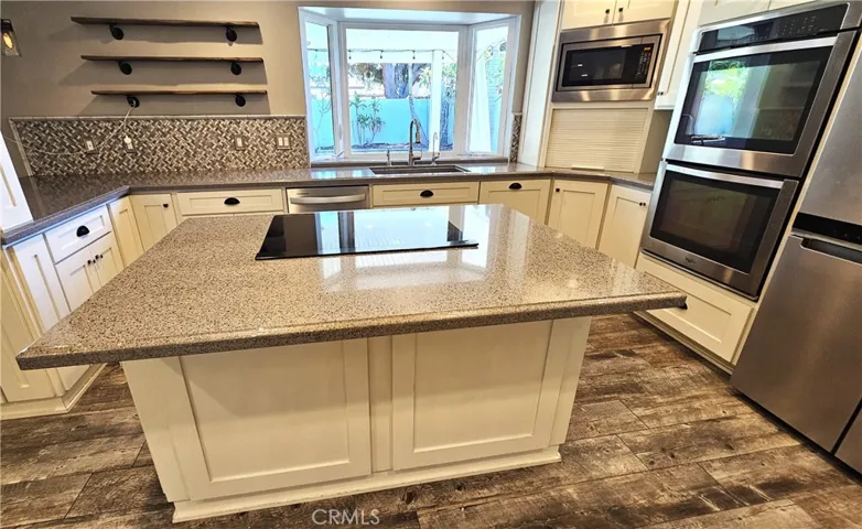1124 W Woodcrest Avenue, Fullerton, California 92833