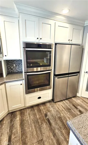 1124 W Woodcrest Avenue, Fullerton, California 92833
