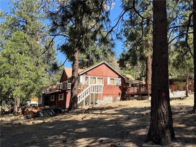 1098 State Highway 2, Wrightwood, California 92397