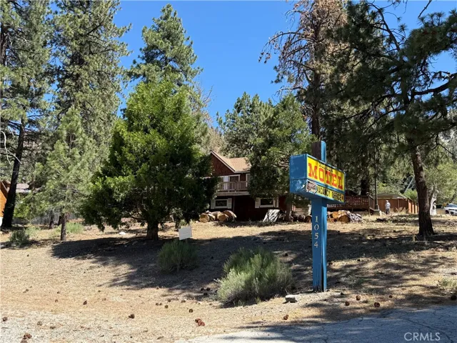 1098 State Highway 2, Wrightwood, California 92397