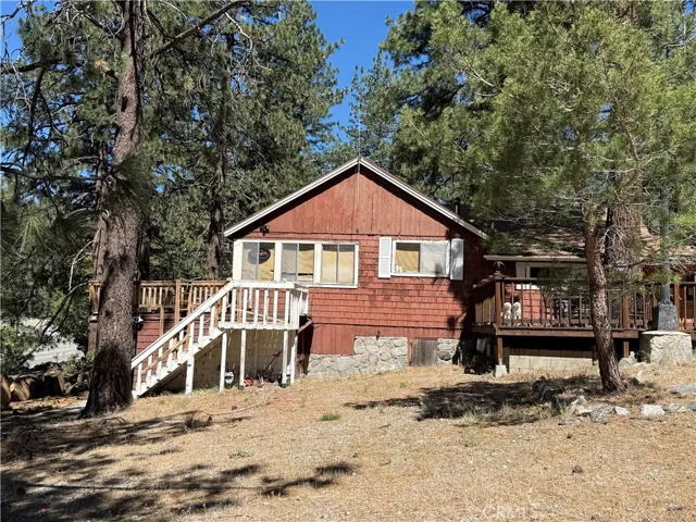 1098 State Highway 2, Wrightwood, California 92397