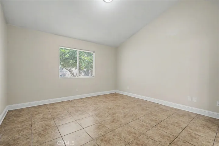 5300 Plute Pass Street, Bakersfield, California 93307