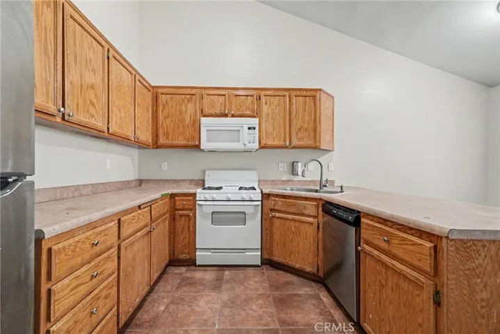 5300 Plute Pass Street, Bakersfield, California 93307