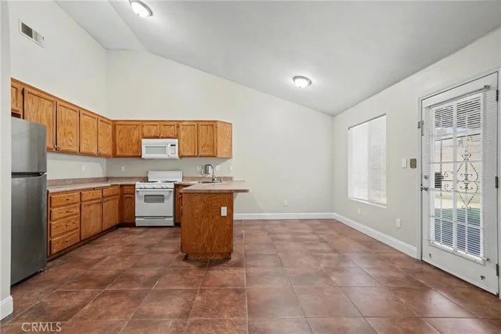 5300 Plute Pass Street, Bakersfield, California 93307