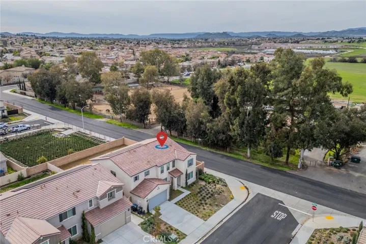 32813 Oakland, Winchester, California 92596