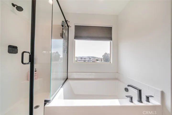 32813 Oakland, Winchester, California 92596