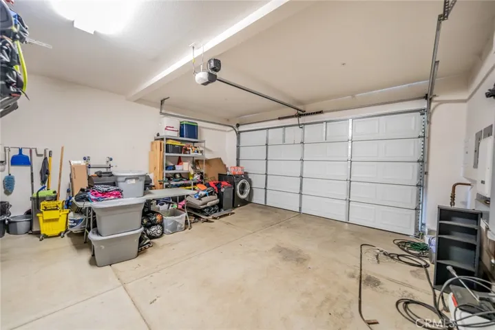 32813 Oakland, Winchester, California 92596
