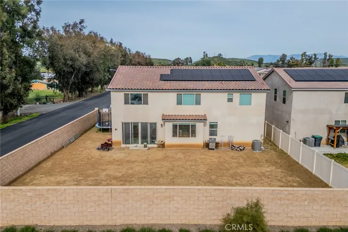 32813 Oakland, Winchester, California 92596