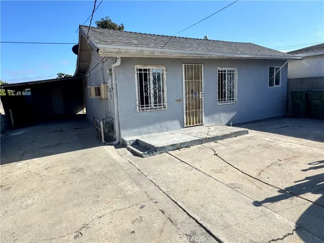 3520 W 111, Inglewood, California 90303