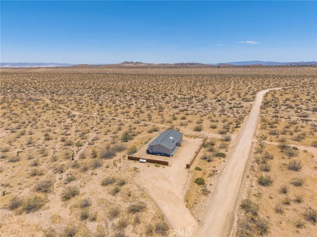 363 Delgada Avenue, Yucca Valley, California 92284