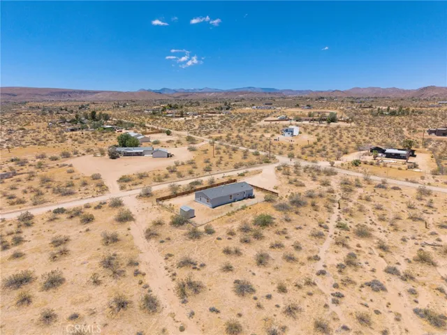 363 Delgada Avenue, Yucca Valley, California 92284