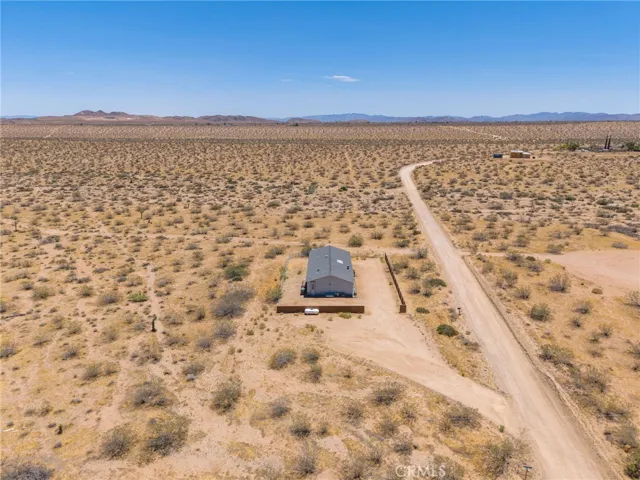 363 Delgada Avenue, Yucca Valley, California 92284