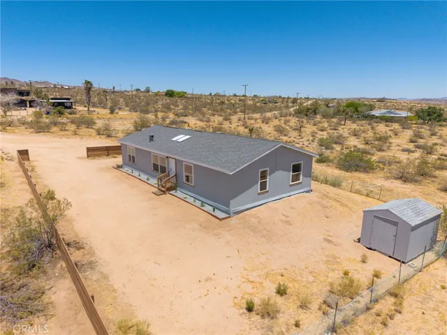 363 Delgada Avenue, Yucca Valley, California 92284