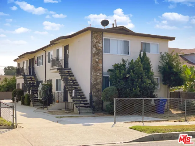 1324 W 36th Street 3, Los Angeles, California 90007