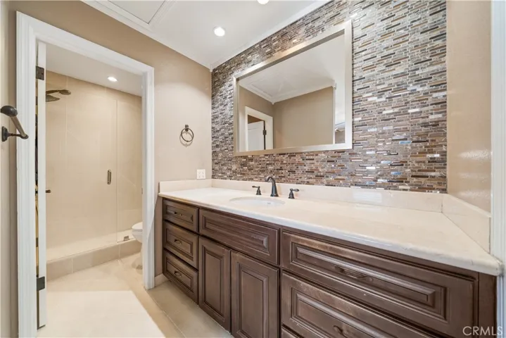 2326 Vista Hogar, Newport Beach, California 92660
