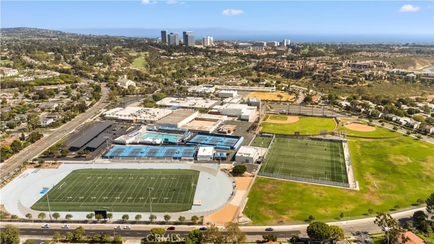 2326 Vista Hogar, Newport Beach, California 92660