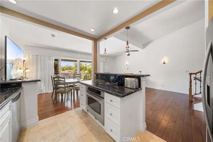 2326 Vista Hogar, Newport Beach, California 92660