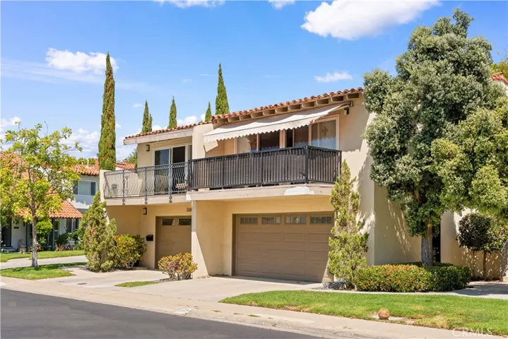 2326 Vista Hogar, Newport Beach, California 92660
