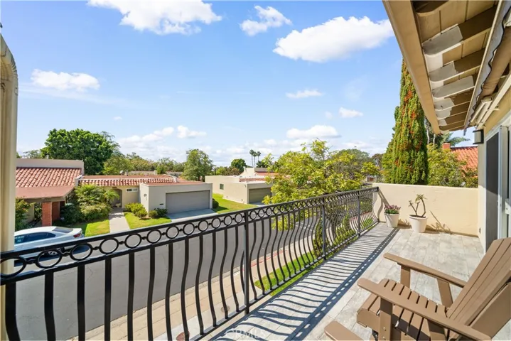 2326 Vista Hogar, Newport Beach, California 92660