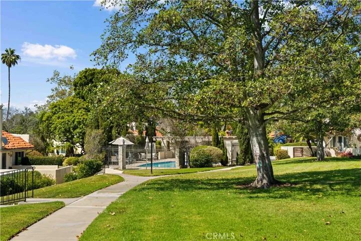 2326 Vista Hogar, Newport Beach, California 92660