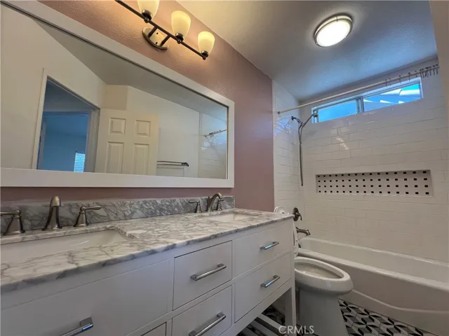 16704 Mesa Oak, Chino Hills, California 91709