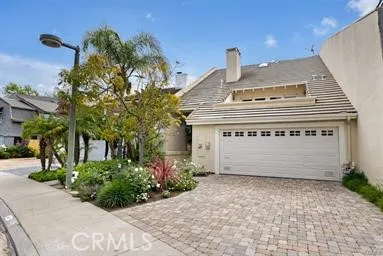 4645 Park Mirasol, Calabasas, California 91302