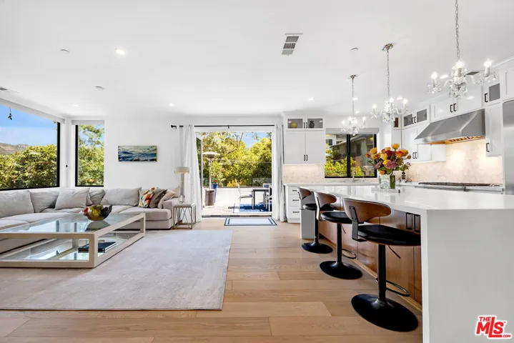 , Los Angeles, California 90041