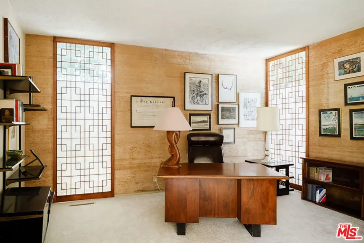 3334 E 1st Street, Long Beach, California 90803