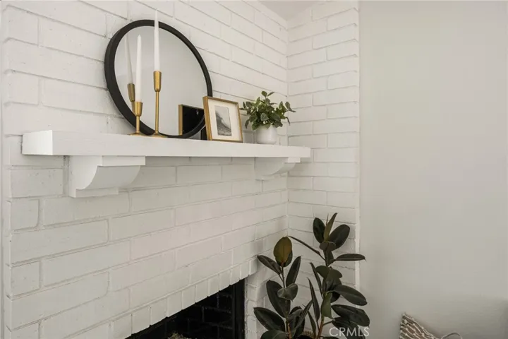 32 Acorn 15, Irvine, California 92604