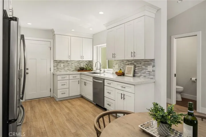 32 Acorn 15, Irvine, California 92604