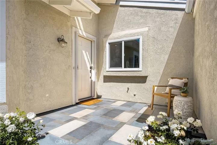 32 Acorn 15, Irvine, California 92604