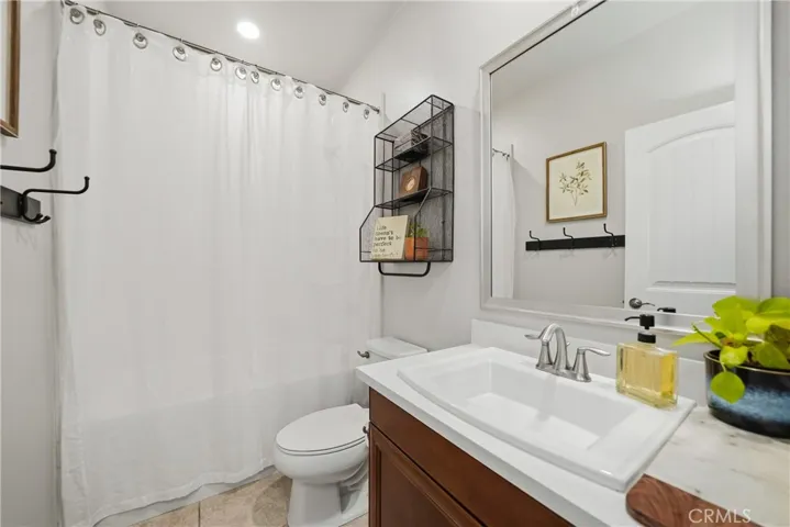 Downstairs Full Bath.