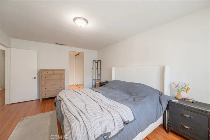 10110 Melinda Way 4, Northridge, California 91325