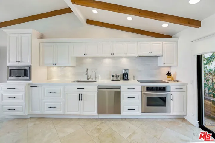 6770 Las Olas Way, Malibu, California 90265