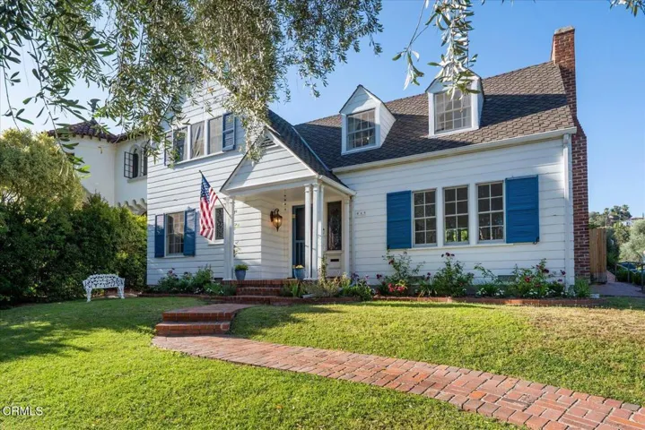 01-Exterior Front