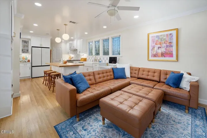 17-Family Room
