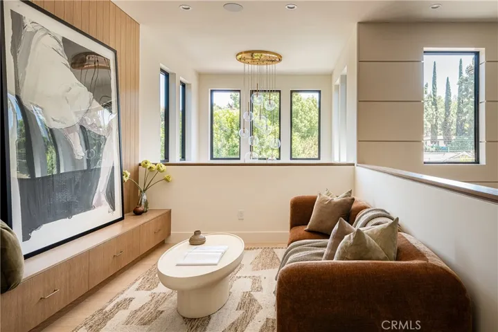 5421 Bothwell, Tarzana, California 91356