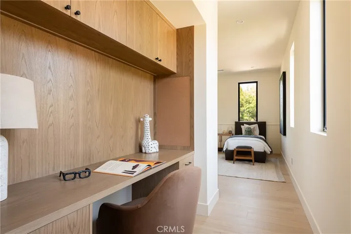 5421 Bothwell, Tarzana, California 91356