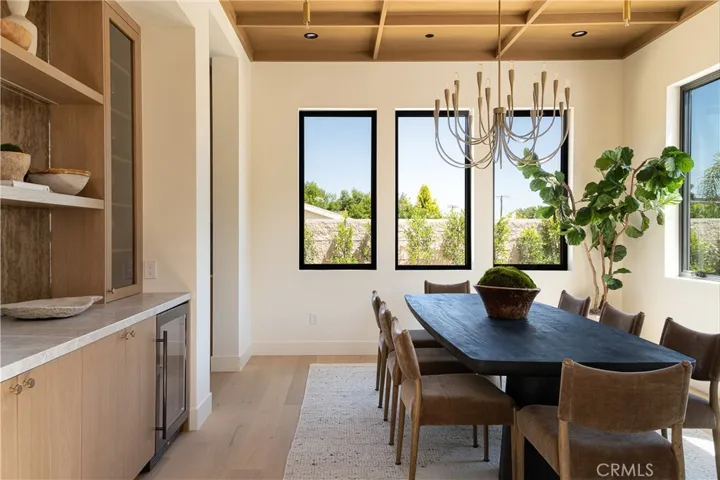 5421 Bothwell, Tarzana, California 91356