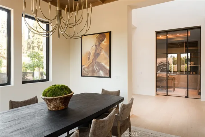 5421 Bothwell, Tarzana, California 91356