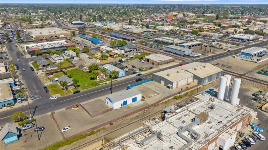 505 W 6th, Hanford, California 93230